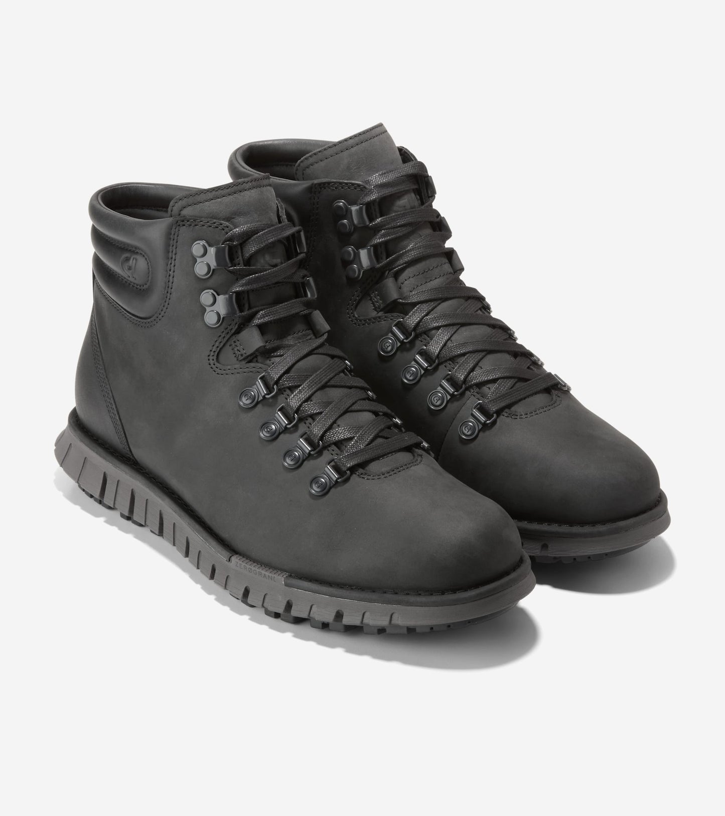 C38691:BLACK / BLACK / PAVEMENT WP