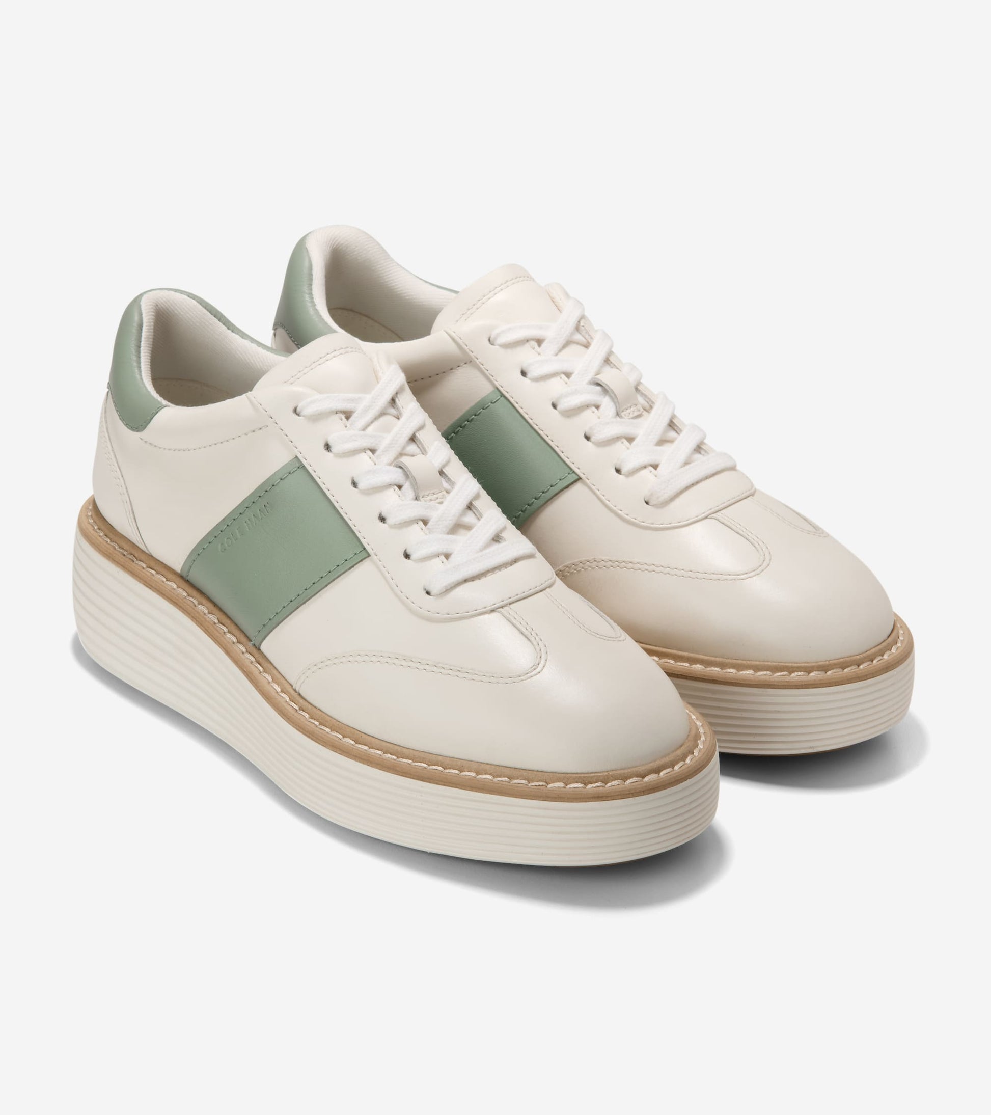 W36266:CH POWDER / LILY PAD LEATHER