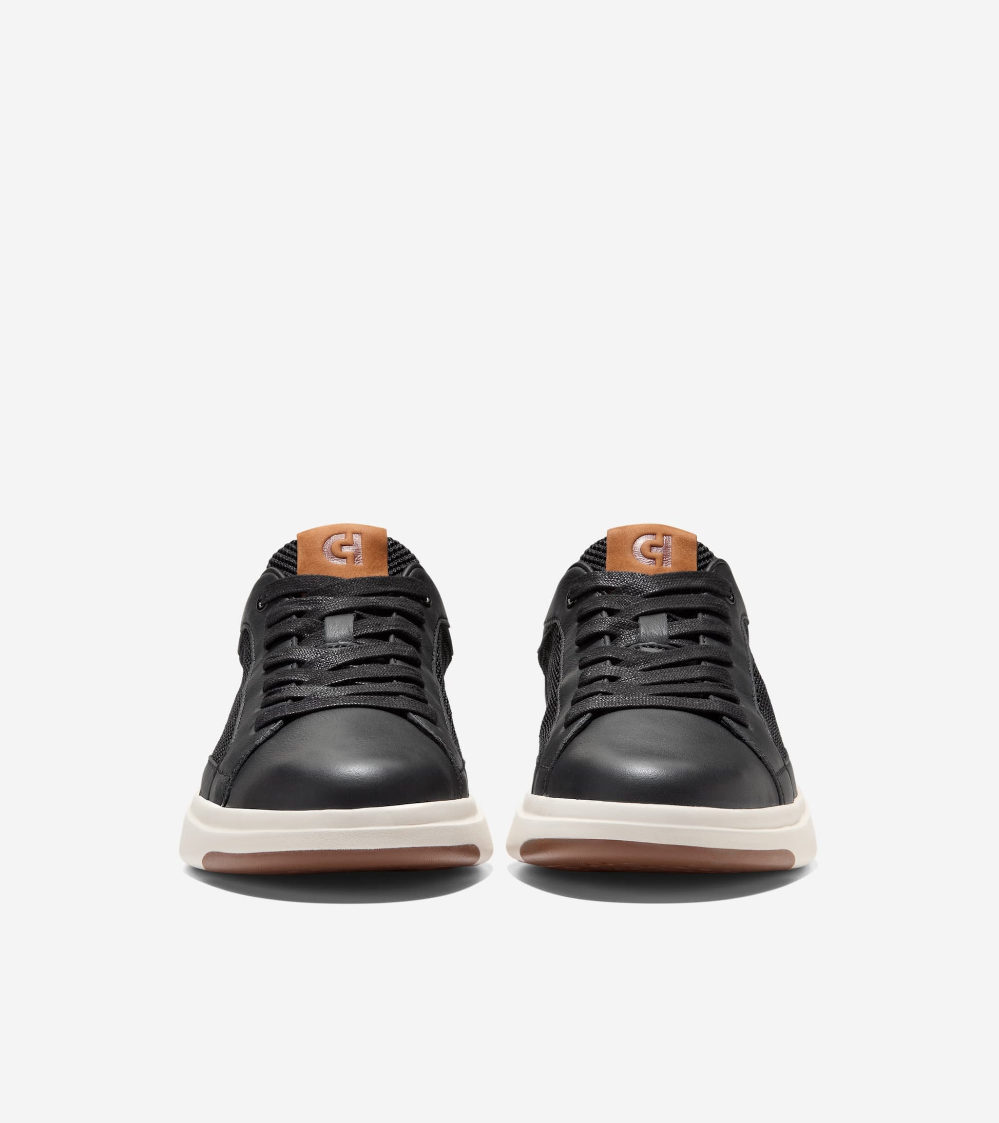 C43524:BLACK / CH NEW CARAMEL NUBUCK / IVORY