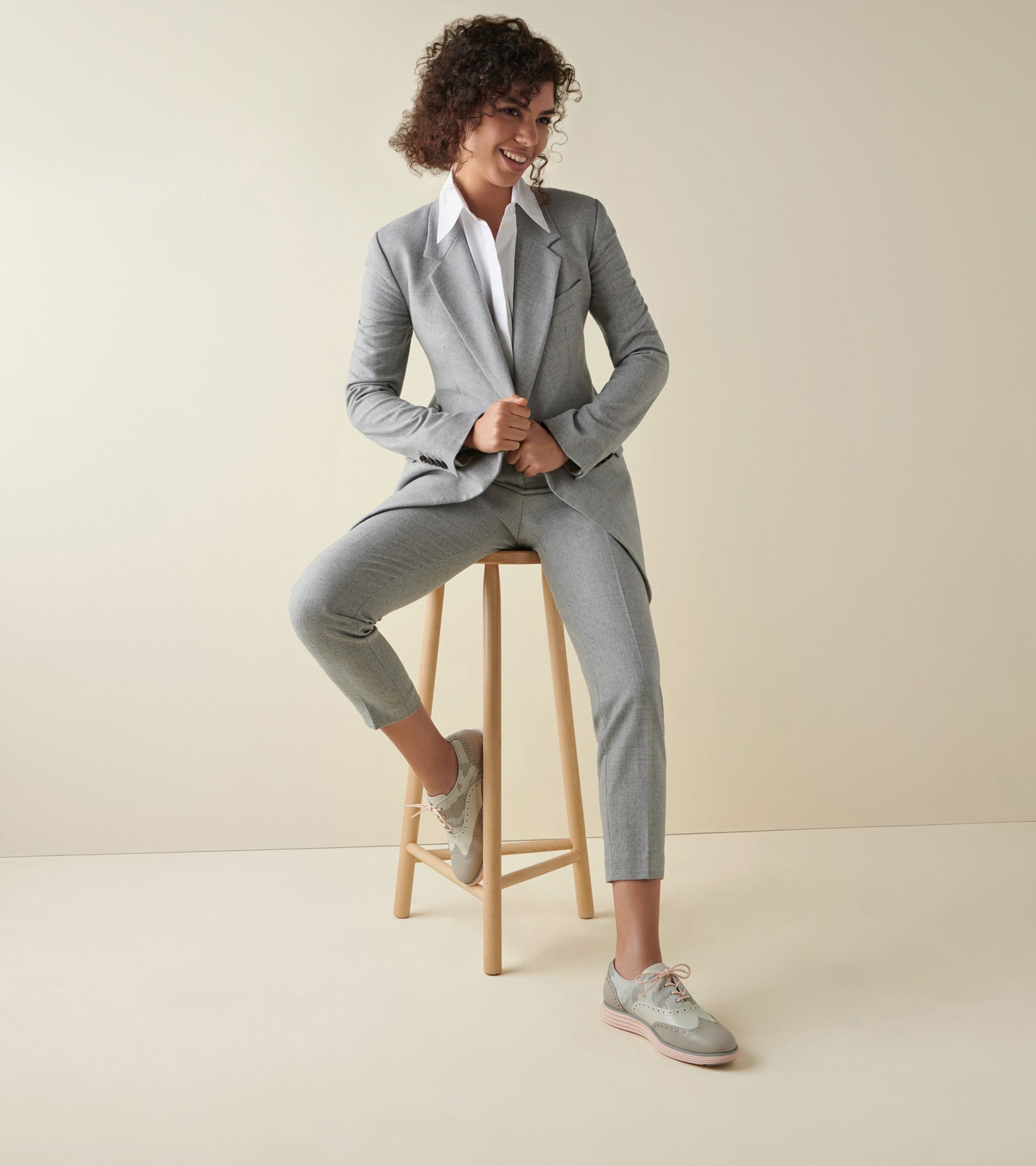 W26525:GRAY/CAMO/CLAY PINK