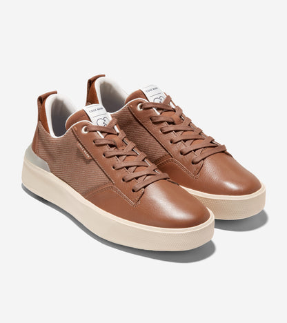 C37228:BRITISH TAN/IVORY