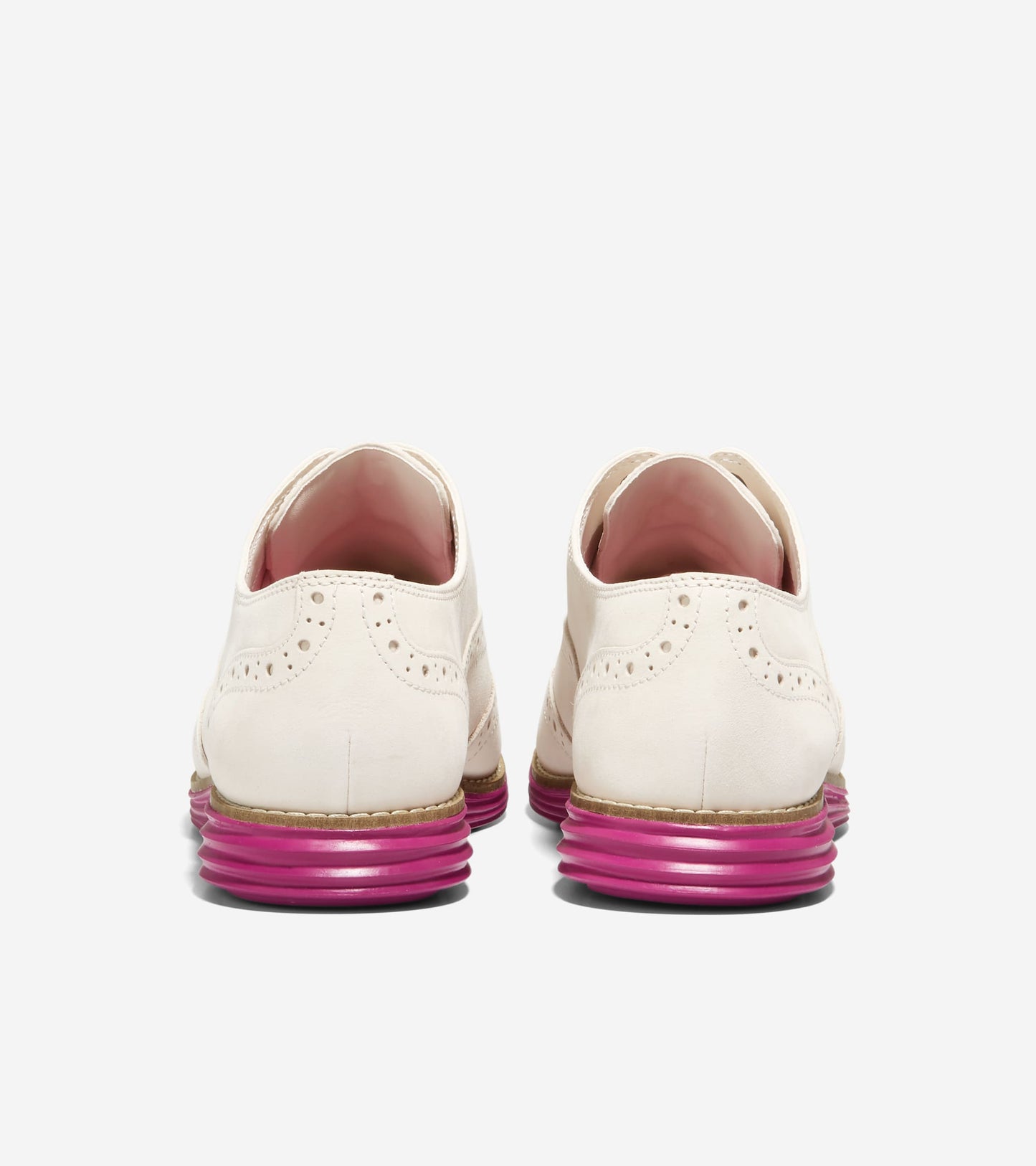 W24361:BIRCH TUMBLED NUBUCK/ FESTIVAL FUSCHIA FB/ FESTIVAL FUSCHIA MIDSOLE