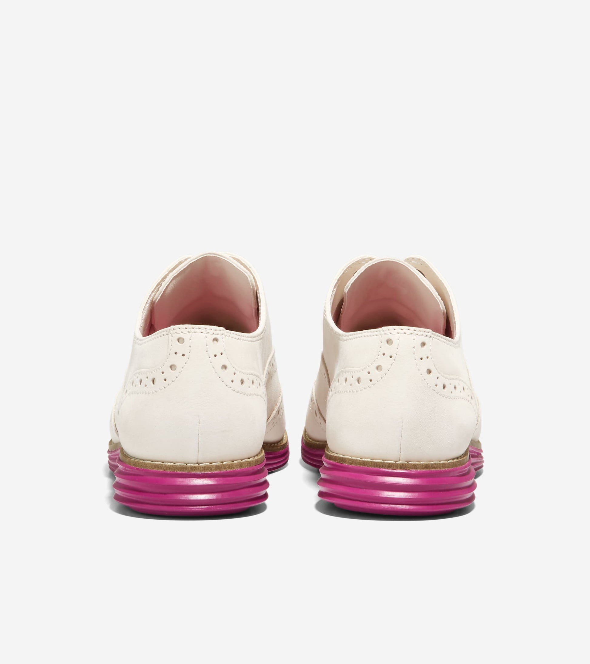 W24361:BIRCH TUMBLED NUBUCK/ FESTIVAL FUSCHIA FB/ FESTIVAL FUSCHIA MIDSOLE