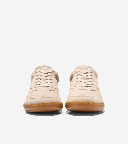 W33763:CH LT SESAME SUEDE/IVORY