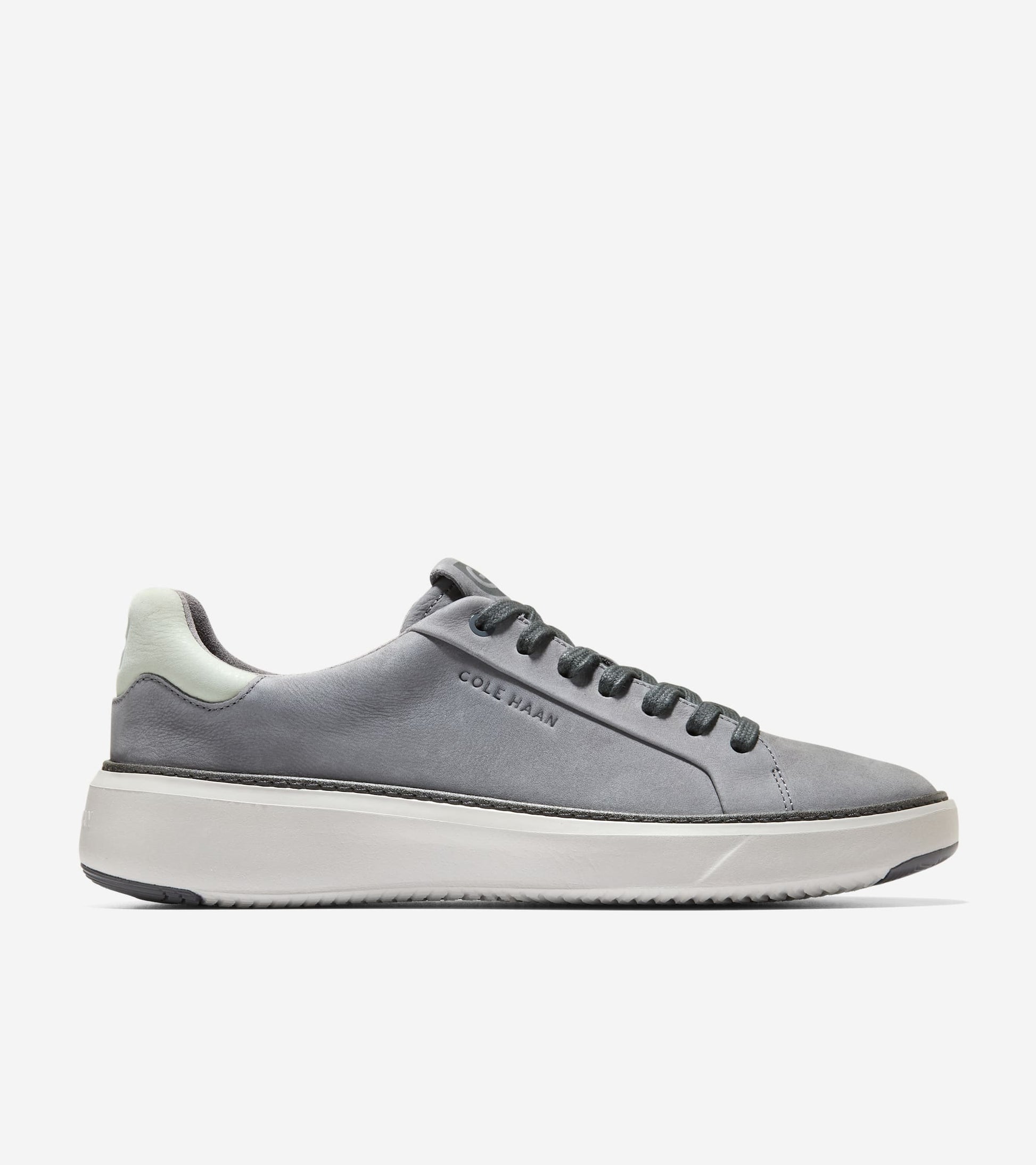 C42373:CASTLEROCK NUBUCK / DESERT SAGE / OYSTER MUSHROOM