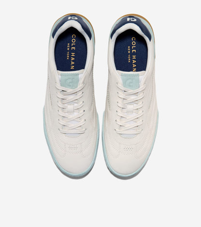 C43826:IVORY / CLOUD BLUE SUEDE / IVORY