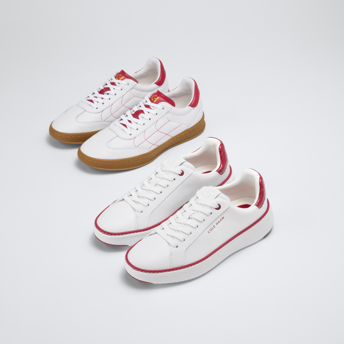 WOMEN’S SNEAKERS